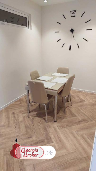 იყიდება ახალი გარემონტებული 3 ოთახიანი ბინა